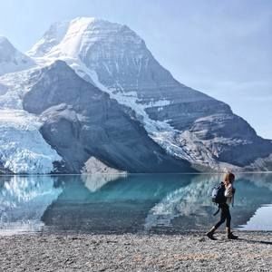 Meet your Posher, Antonia